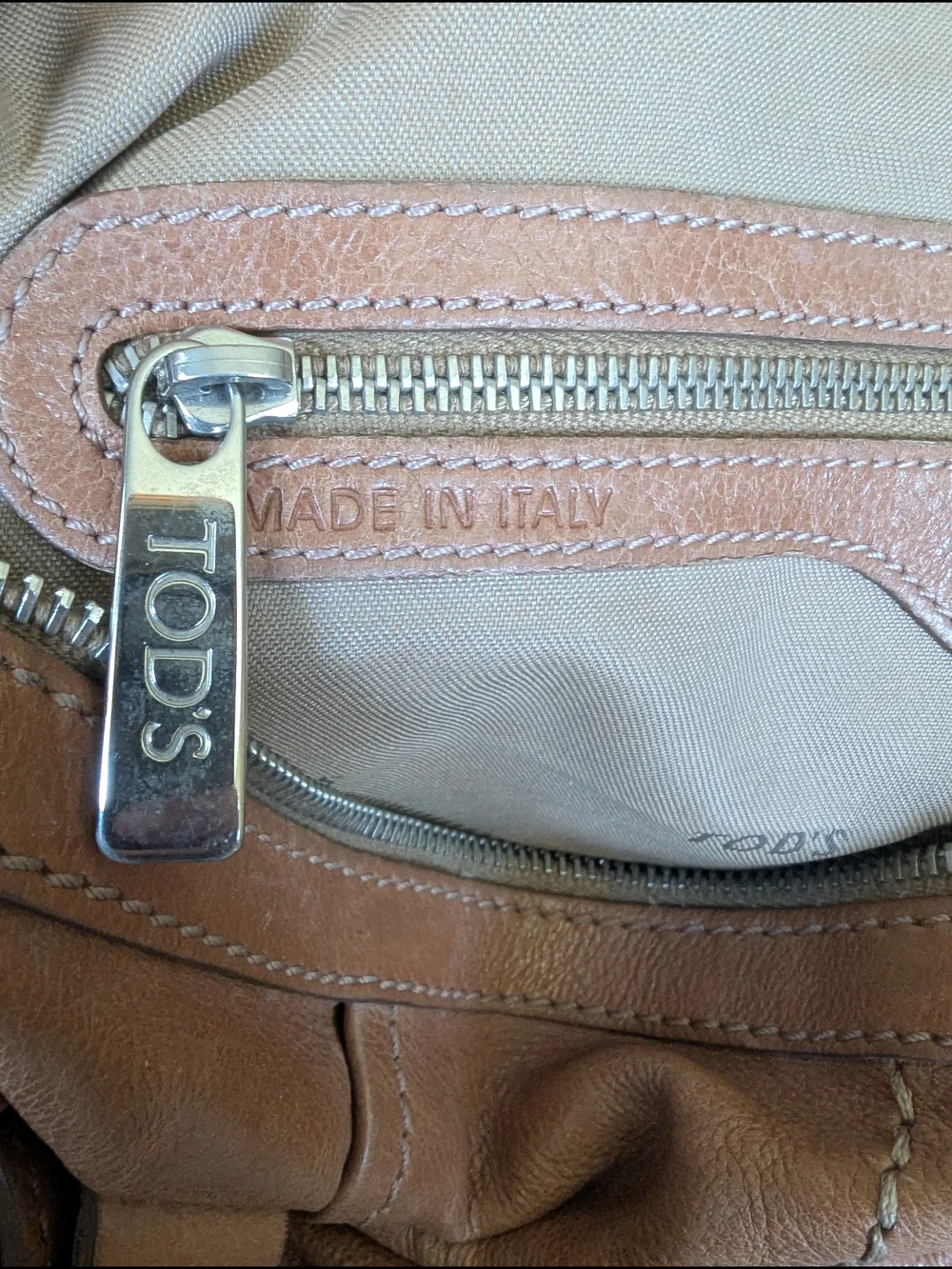 Vintage Tod's G-Line Easy Sacca Satchel Bag